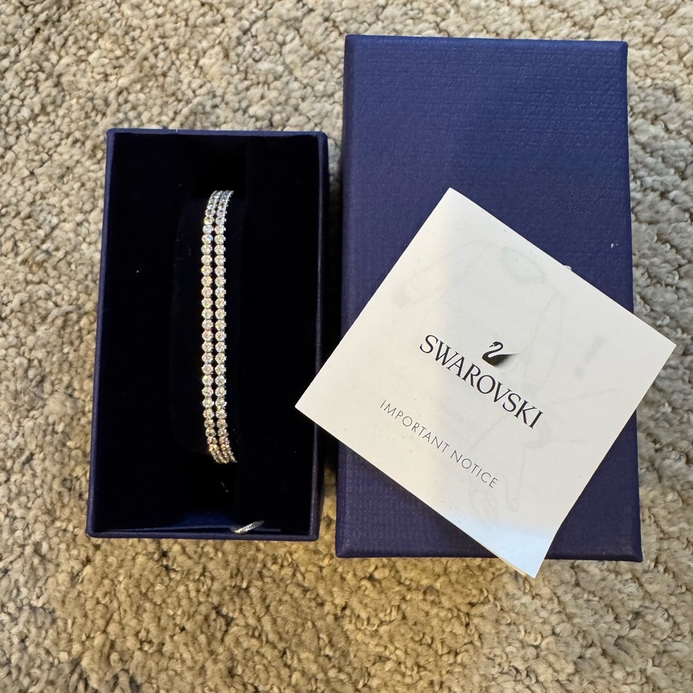 Swarovski adjustable bracelet
